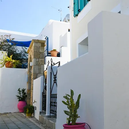 Villa Traditional