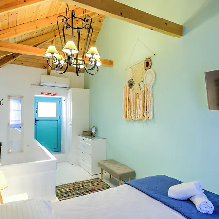 Villa Traditional
