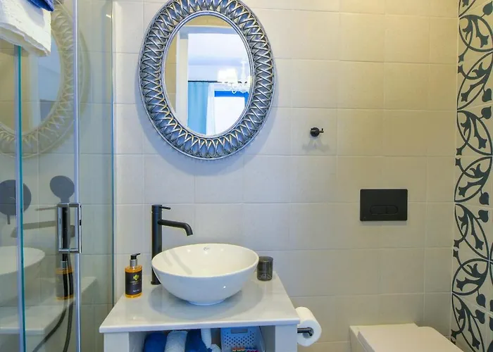 Traditional فيلة