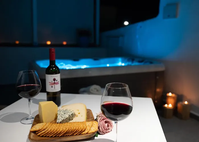 فيلة Traditional *