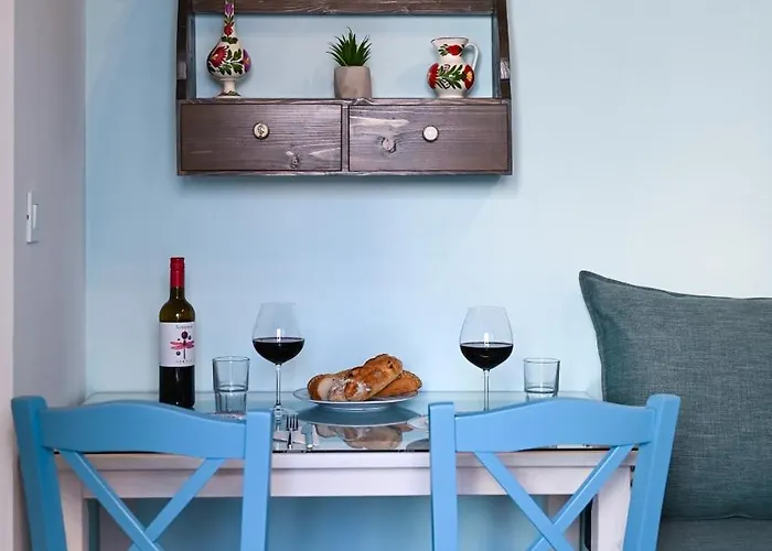 Traditional فيلة *